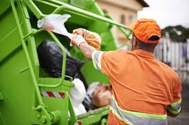 Best Yard Waste Removal  in Bardmoor, FL